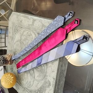 Set of three neck ties silk NWOT kenneth cole, le chateu, french connection